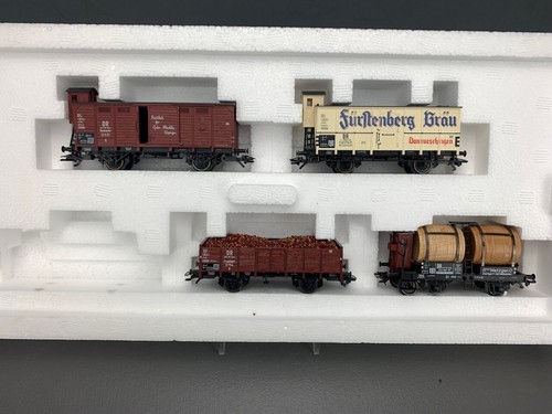 Trix 23859 freight car set - trix,